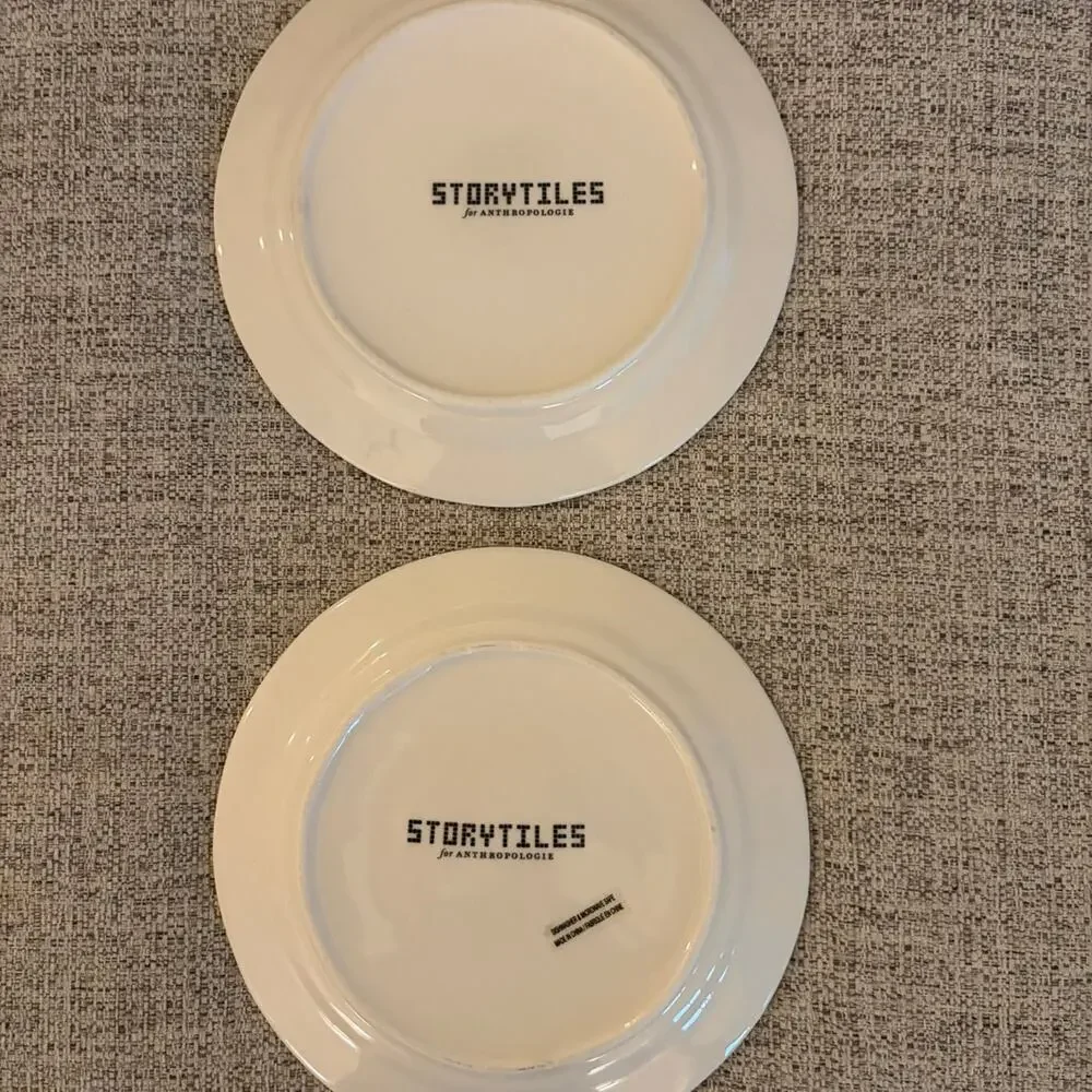 Anthropologie StoryTiles Giraffe Plates With Colorful Accents Set of 2